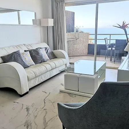 Cozy Apartment With Ocean Views Apartamento