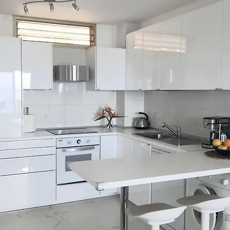 Apartamento Cozy Apartment With Ocean Views *