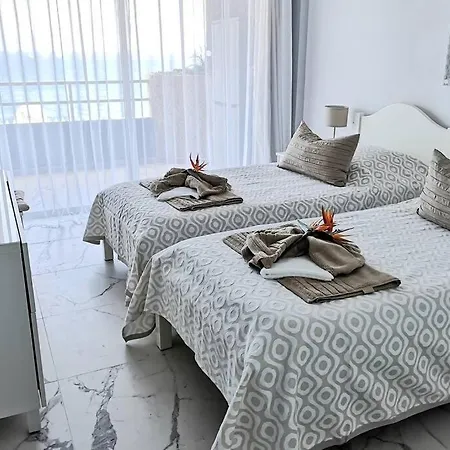 Cozy Apartment With Ocean Views Apartamento Puerto de Santiago (Tenerife)